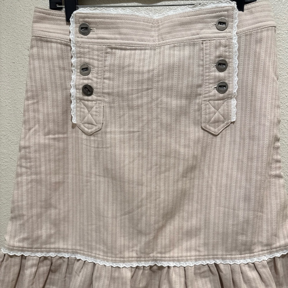 MARC JACOBS Tan/White Striped Ruffle Skirt, from Barney's New York Sz 8 Button